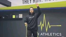 梅威瑟跳绳训练视频,揭秘拳击传奇的健身秘诀