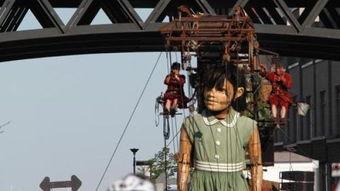 法国巨型木偶视频